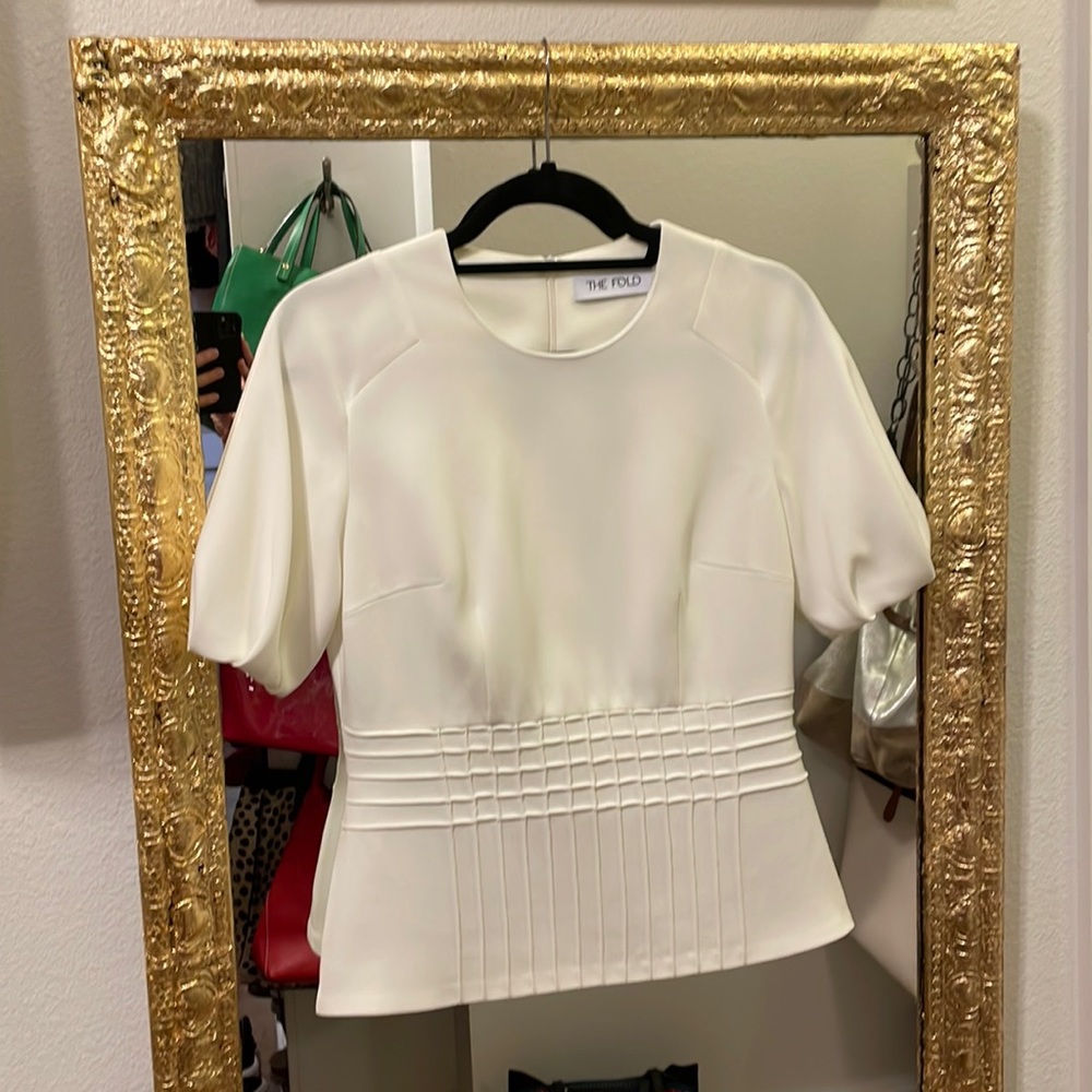 NWOT The Fold London Blouse